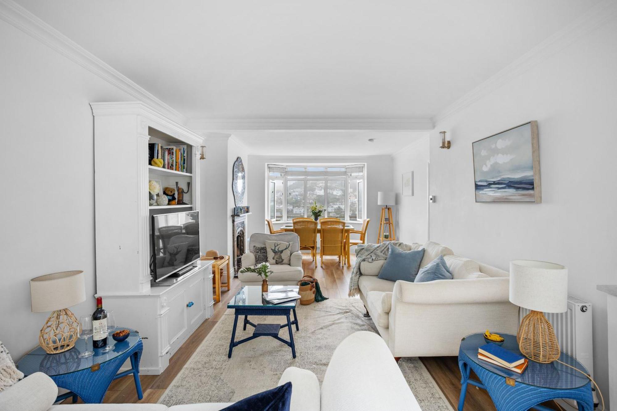 Uphigh - Elevated Family Home With Stunning River Views ダートマス エクステリア 写真